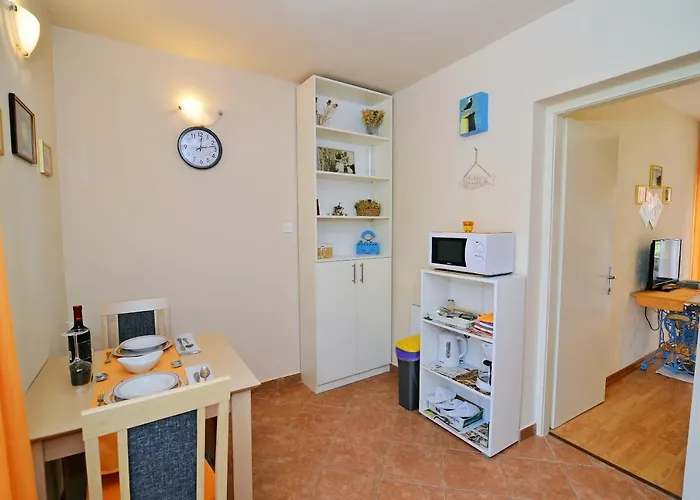 Charming Getaway W Panoramic Sea Views And Rewarded Garden Apartmán Opatija