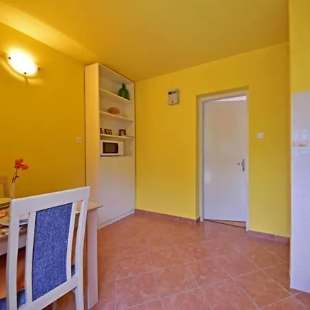 Charming Getaway W Panoramic Sea Views And Rewarded Garden *