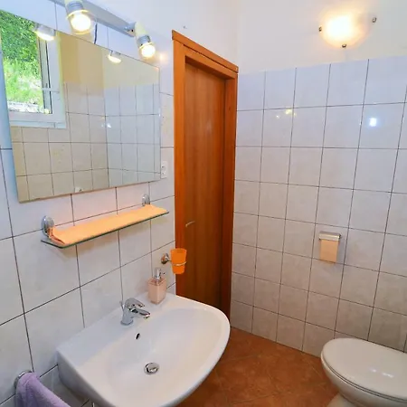 Charming Getaway W Panoramic Sea Views And Rewarded Garden Apartment Opatija