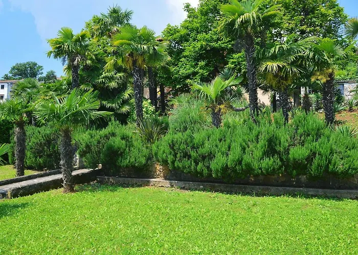 Apartment Charming Getaway W Panoramic Sea Views And Rewarded Garden Opatija